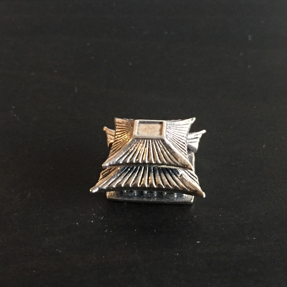 3/$20 ⚡️ Japanese pagoda charm fits Pandora
